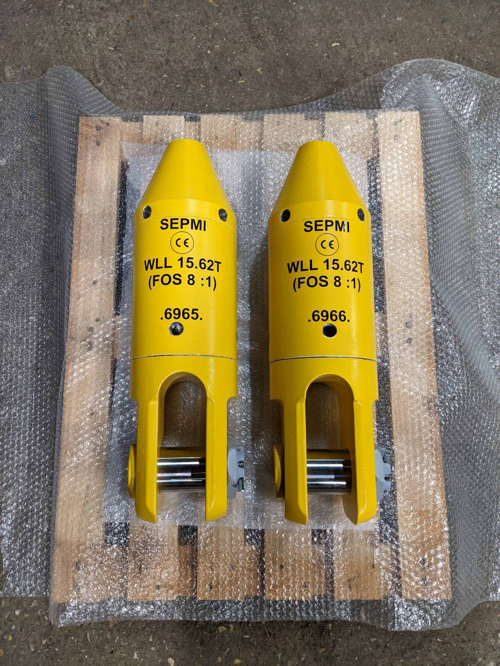Emerillons 15,62T pour utilisation sous-marine avec peinture spécifique